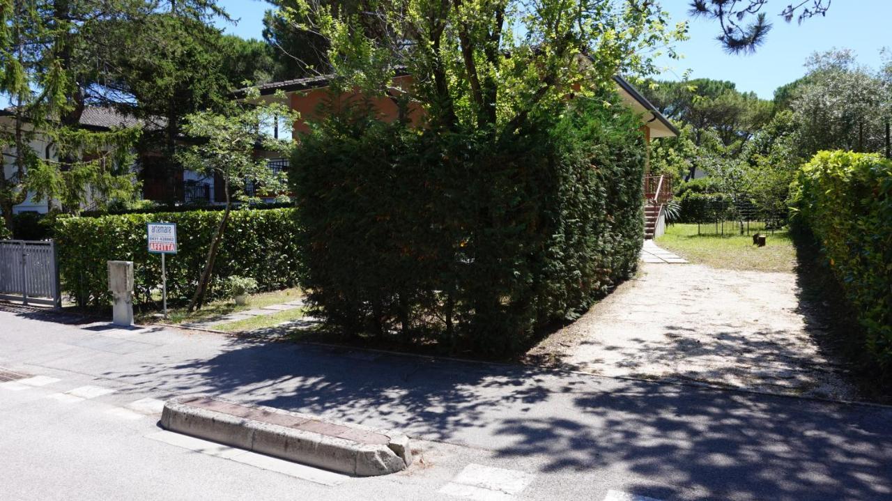 Villa Luisa Lignano Sabbiadoro Exterior photo